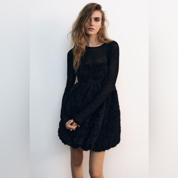 ZARA STRAPLESS STRUCTURED FLORAL MINI DRESS - Picture 5 of 5